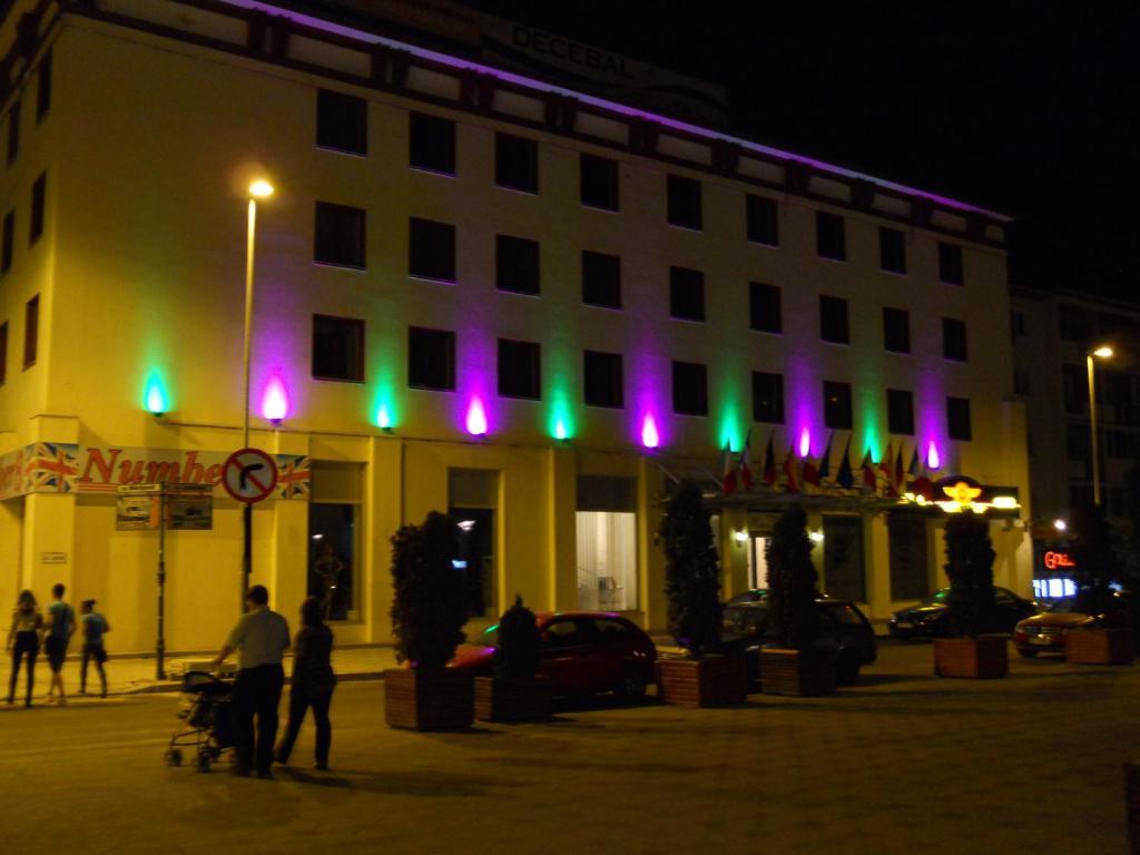 באקאו Hotel Bistrita מראה חיצוני תמונה